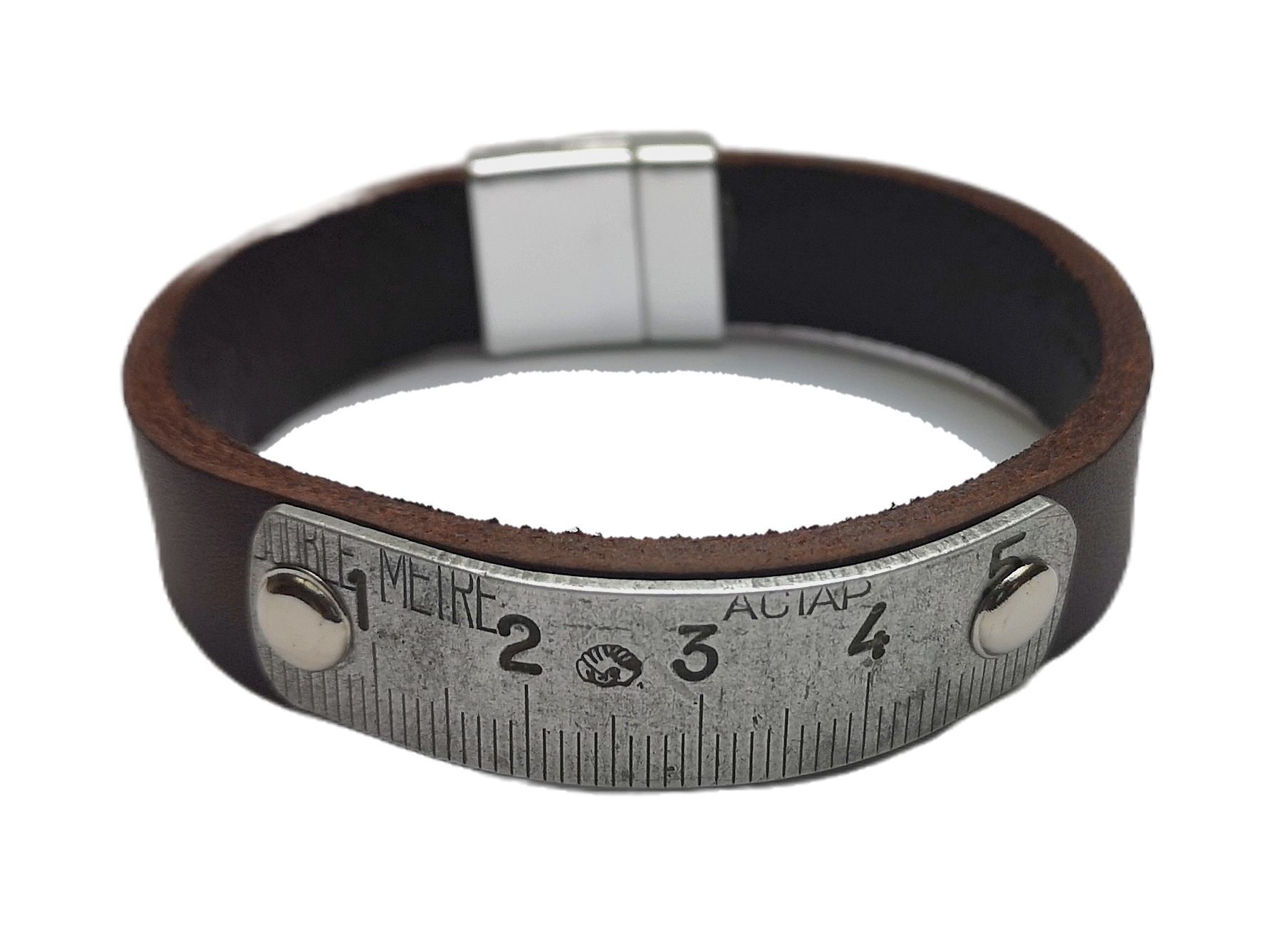 bracelet cuir marron et mètre duralumin
