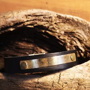 BRACELET cuir noir et mètre laiton vintage